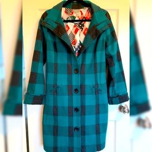 Green/Black Plaid Women’s Coat